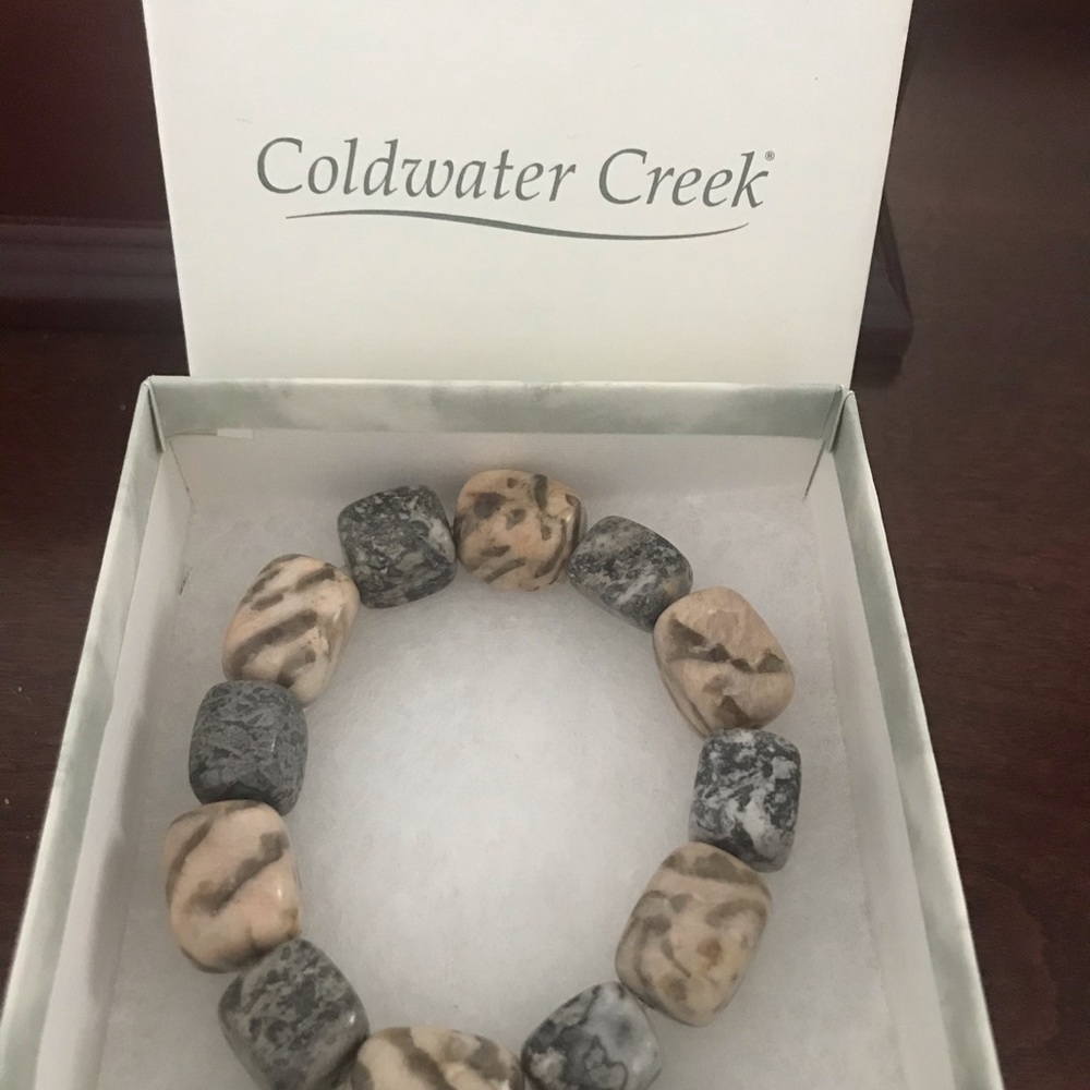 Coldwater Creek Smooth Stone Bracelet